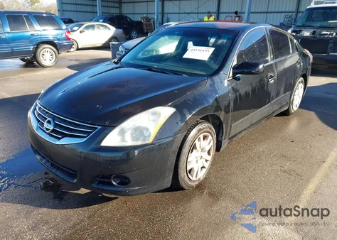 2011 Nissan Altima 2.5 S z USA, uszkodzony, nr VIN 1N4AL2AP5BN447826